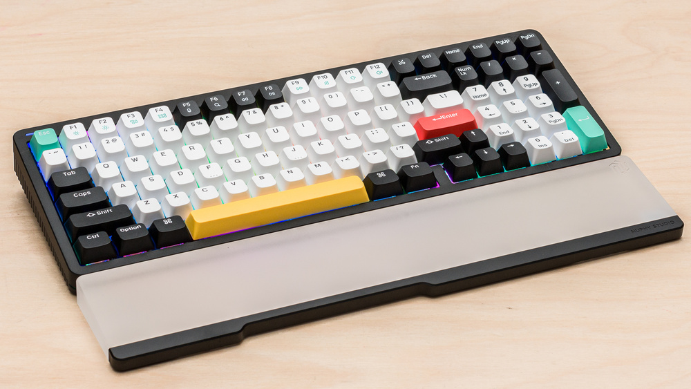 Halo96 mechanical keyboard for Mac and Windows